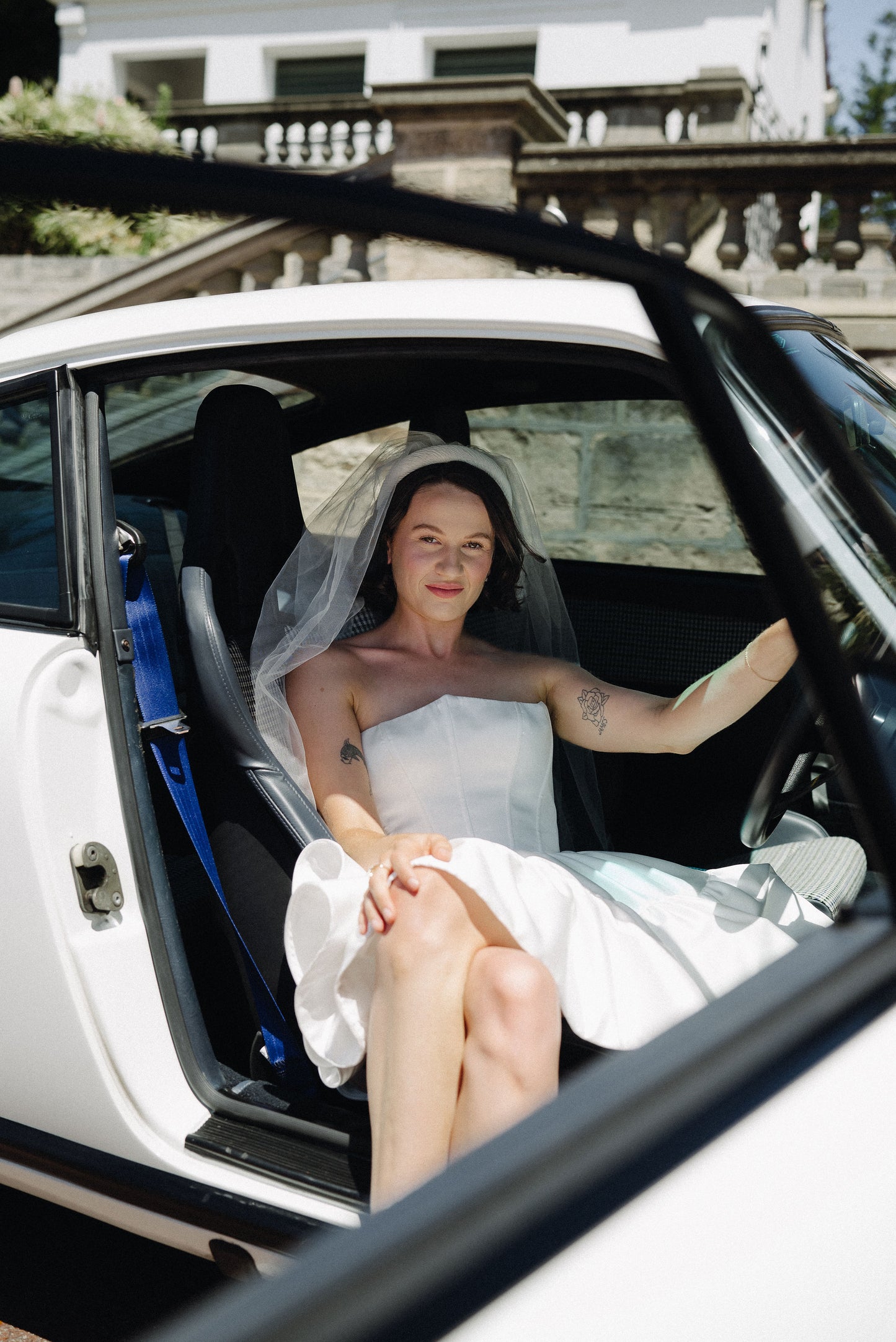 Ribbed headband veil