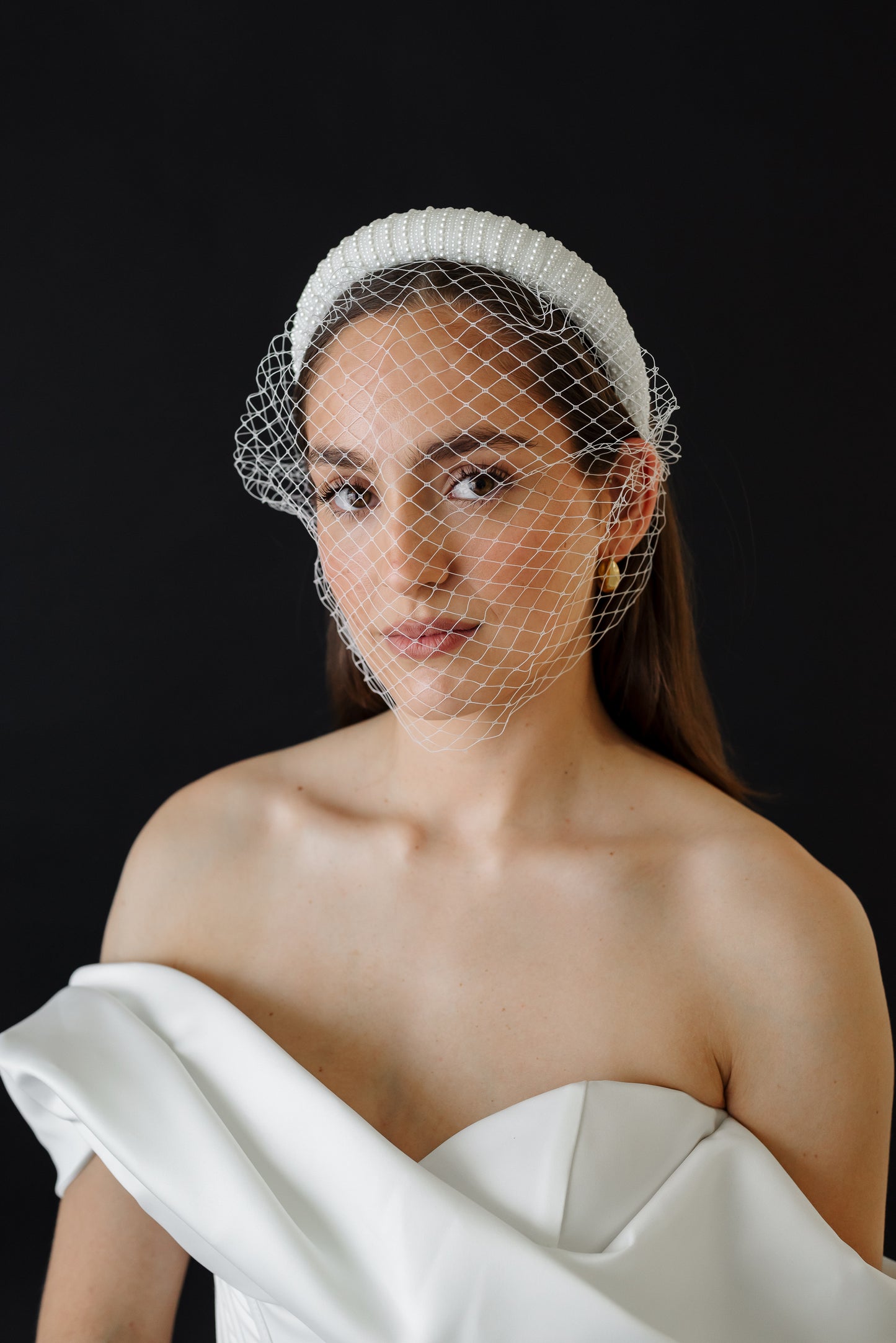 Elliott birdcage veil