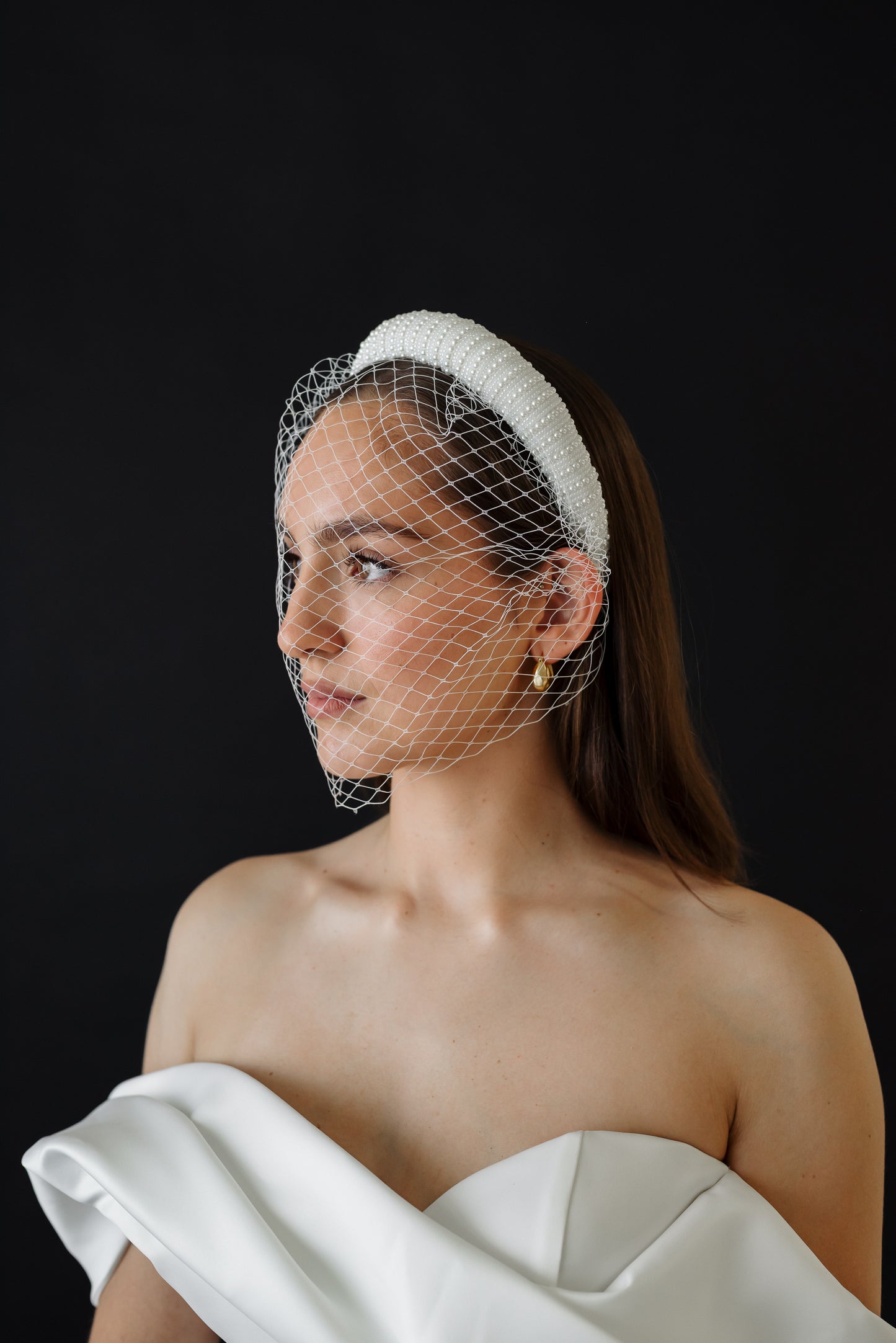 Elliott birdcage veil